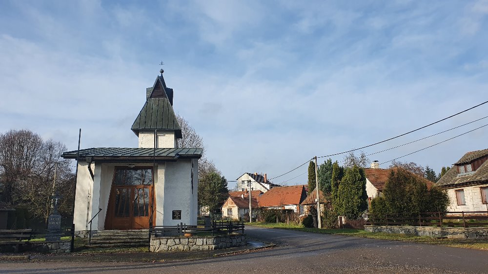 kaple sv. Anny a Floriána v Radkově