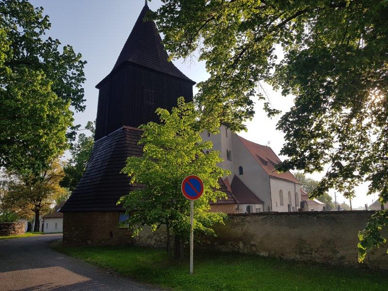 dřevěná zvonice v Malíně