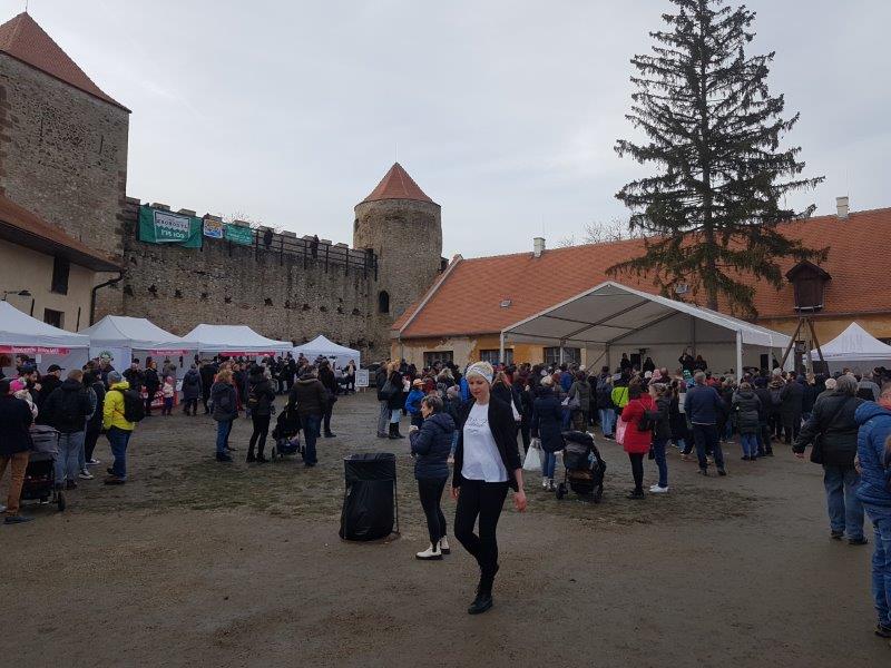 slavnosti moravského uzeného a vína na hradě