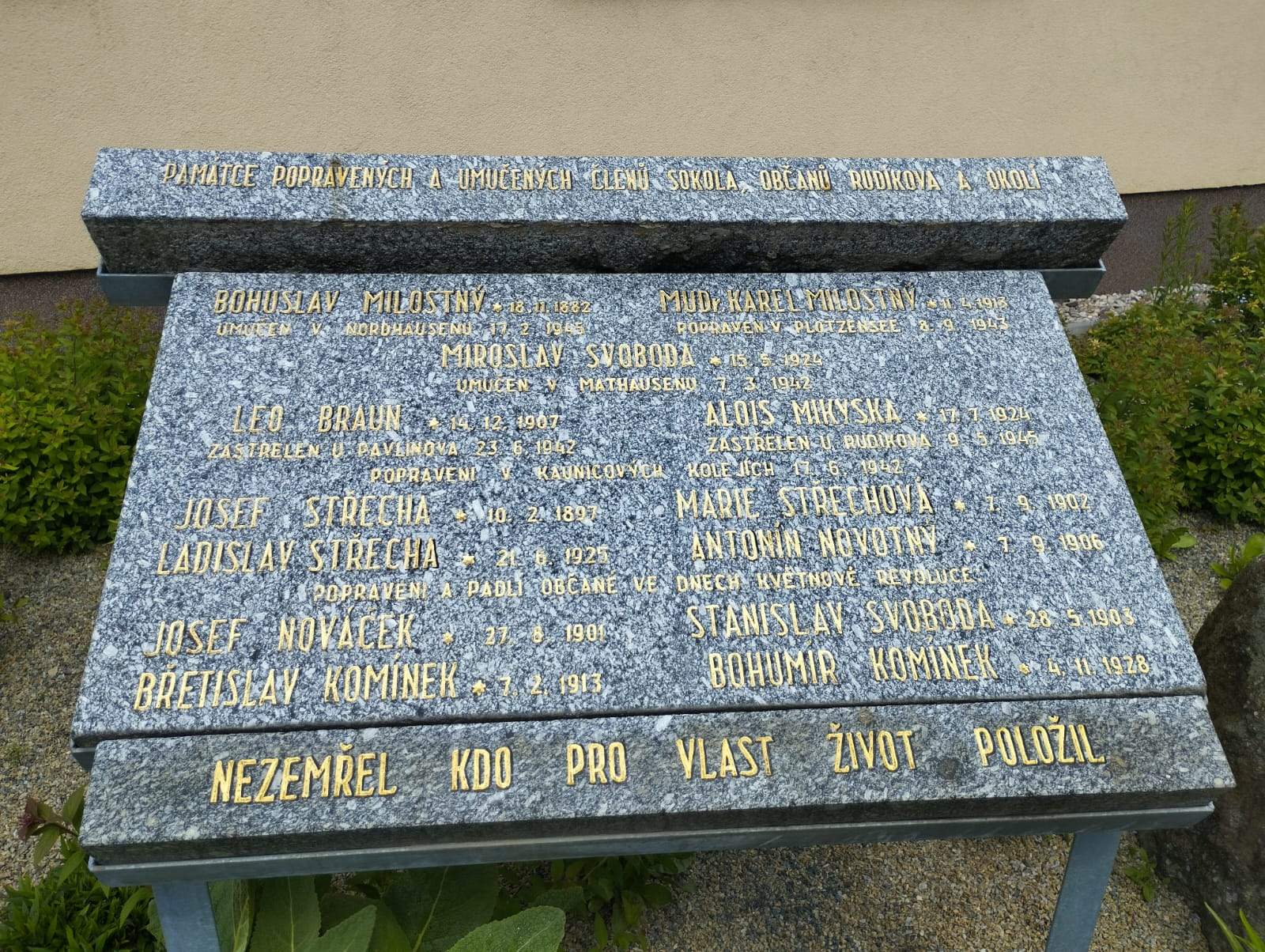 image021