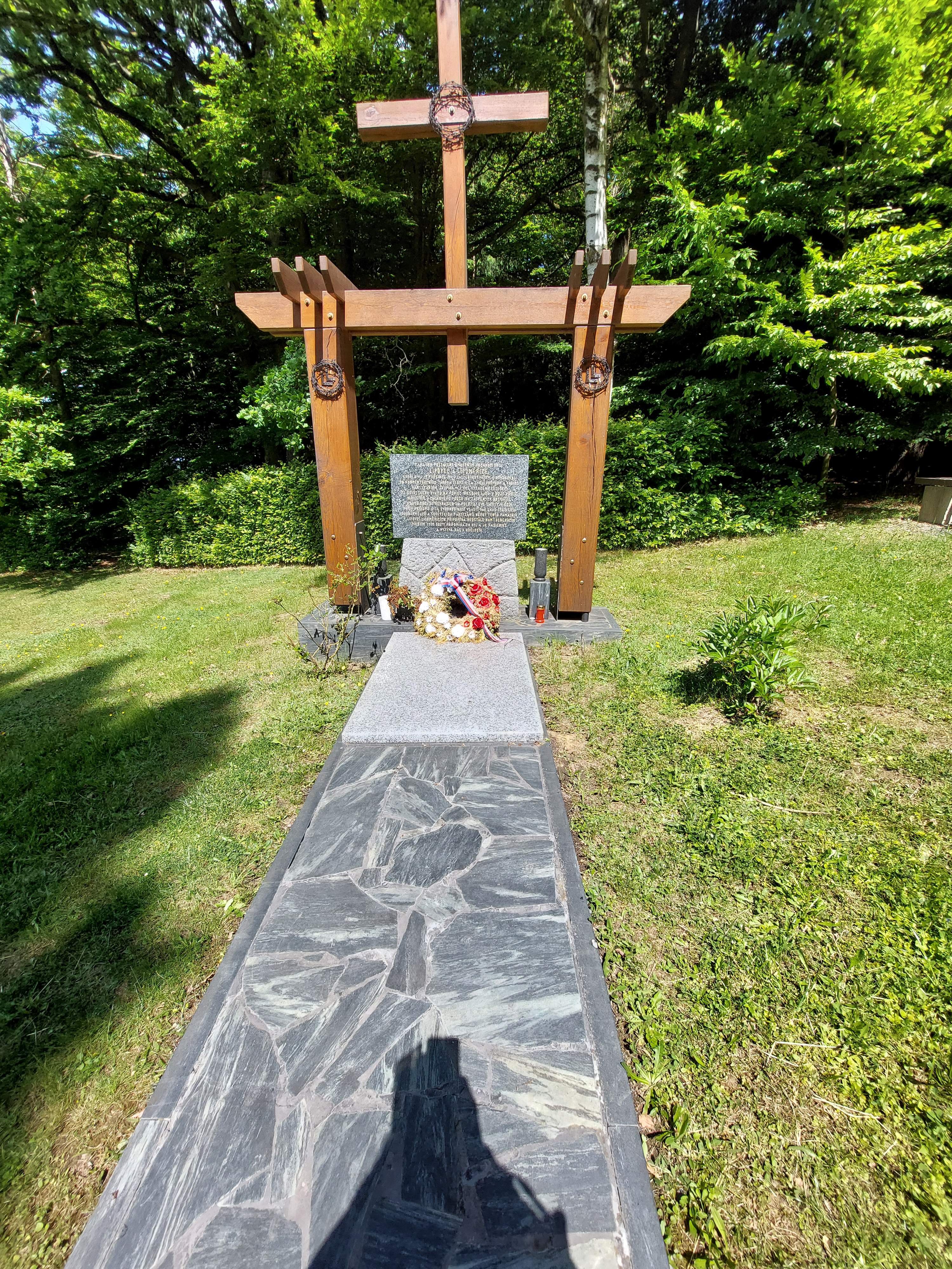 image012